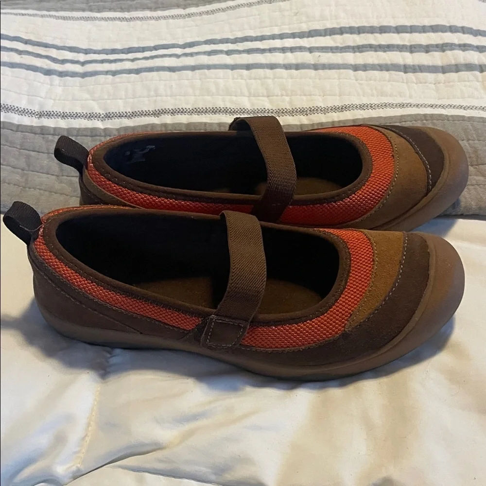 Khombu stylish comfortable